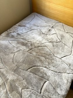 画像3: 山内さん退職置き土産「破格のムートンシーツ」第2弾