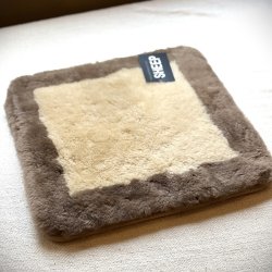 画像1: 【アウトレット】ムートンクッション40x40cm