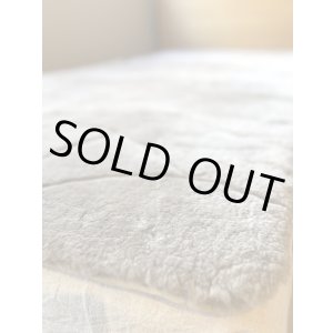 画像: 山内さん退職置き土産「破格のムートンシーツ」第2弾